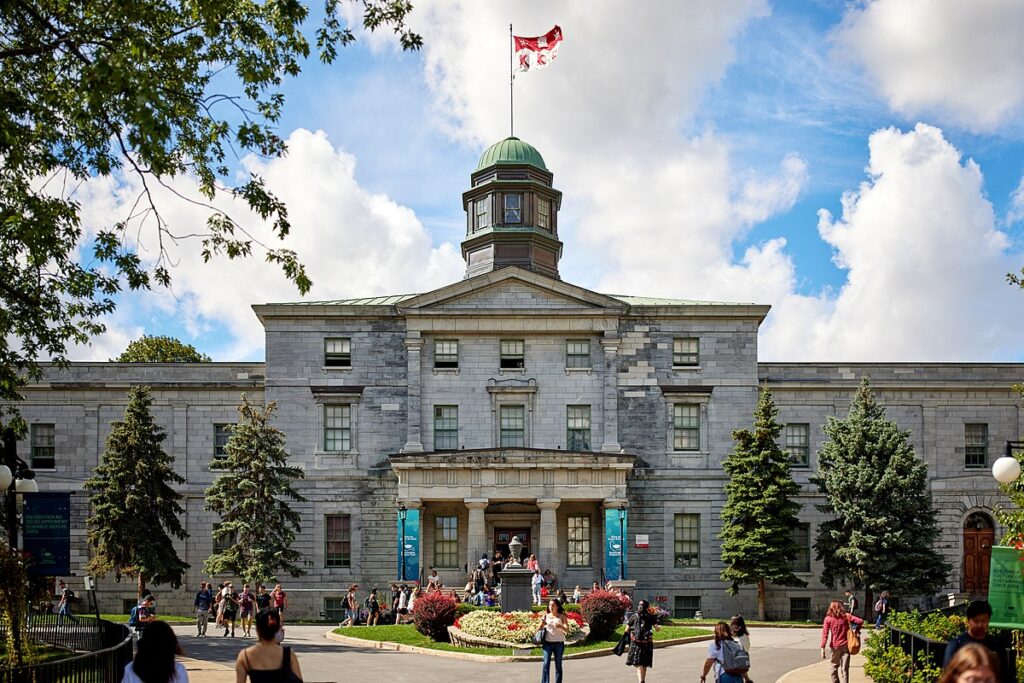 Arts_Building_McGill_University_Aug_31_2022-1024x683